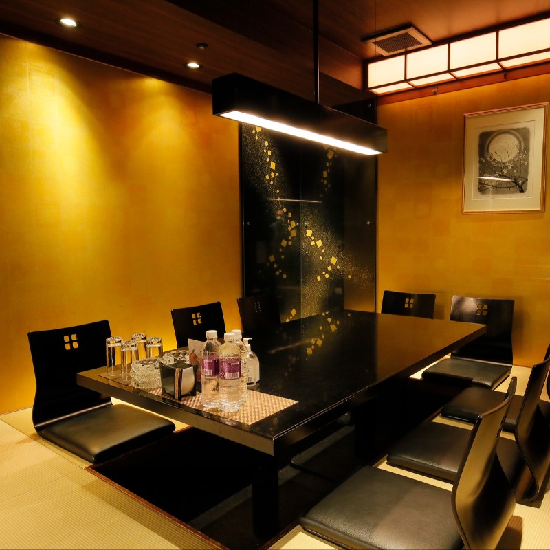 クラブ ミラージュ