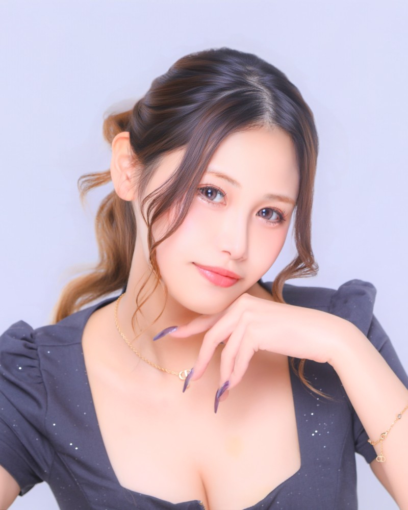 姫咲　らな