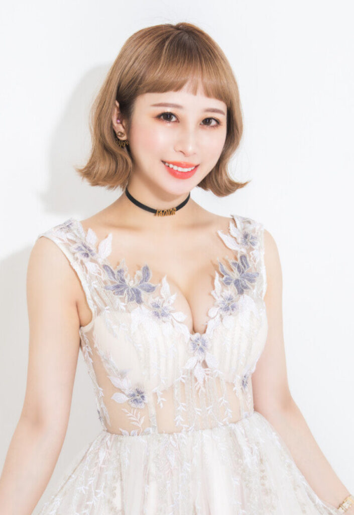 もも